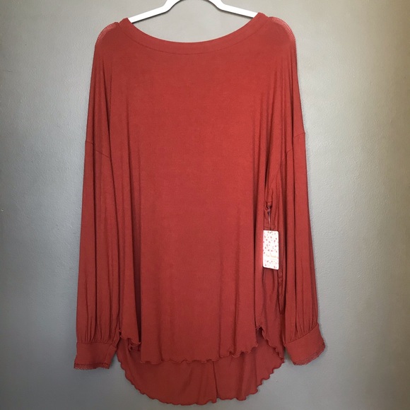 NWT Free People ‘Shimmy Shake’ Top - Picture 2 of 7